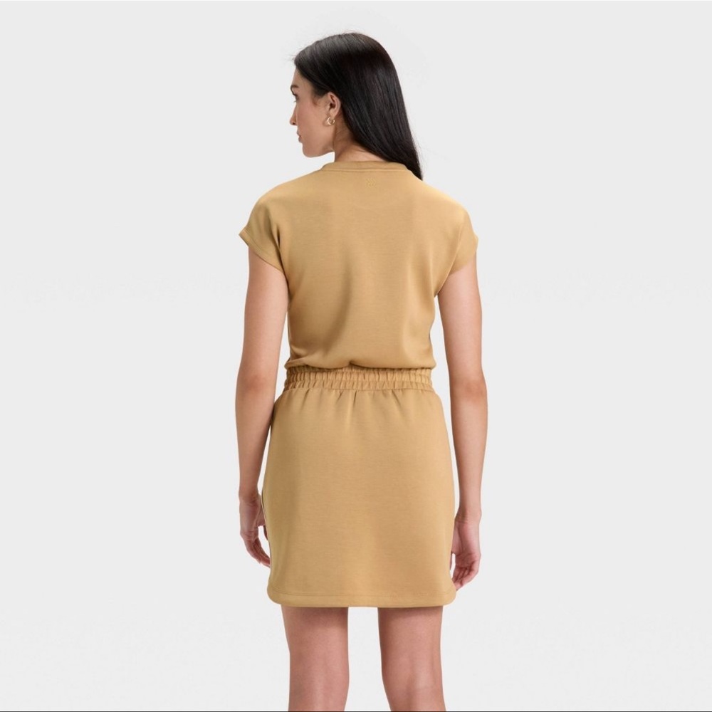 All In Motion Women's Airy Sleek Active Dress Tan Size Small - Picture 8 of 9